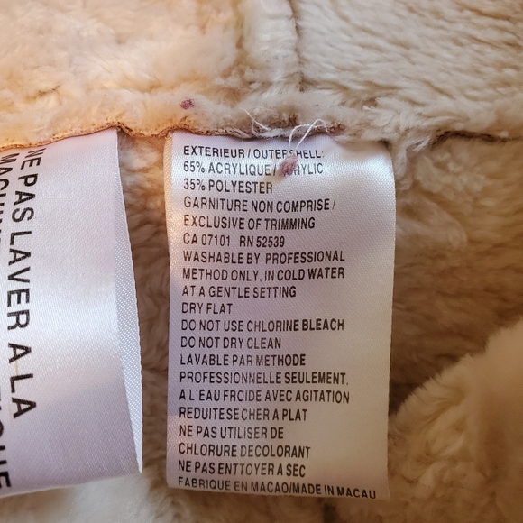 Maxi faux shearling wrap coat. M. - Picture 6 of 6